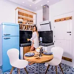 Kyma & Helios Deluxe With Hot Tub At Amazeu Naxos Lejlighed Naxos City