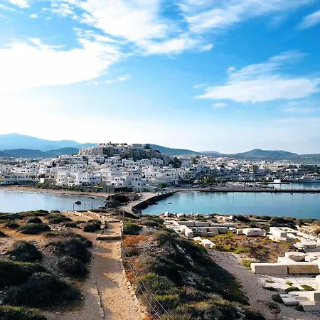 Kyma & Helios Deluxe With Hot Tub At Amazeu Naxos Apartment *
