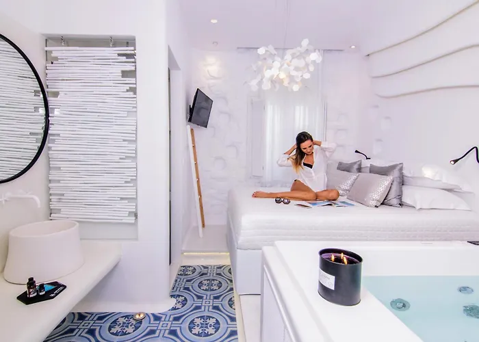 Apartamento Kyma & Helios Deluxe With Hot Tub At Amazeu Naxos Naxos City