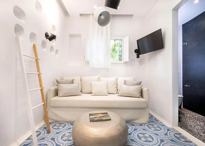 Apartamento Kyma & Helios Deluxe With Hot Tub At Amazeu Naxos